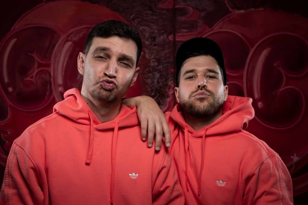 MEHMET & KAZIM’ın Sanatını Farklı Kılan Ne?
