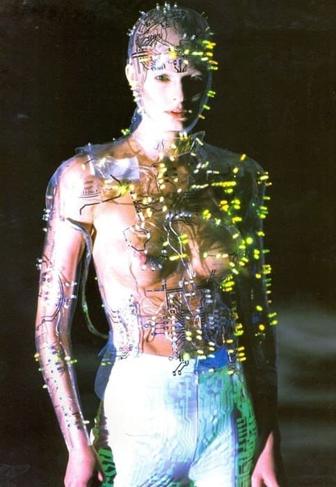Fashioning Metropolis