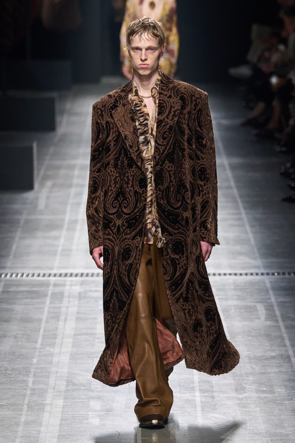 ETRO FW24 – Combination of history and layering… The ultra luxury ‘archaeologist’